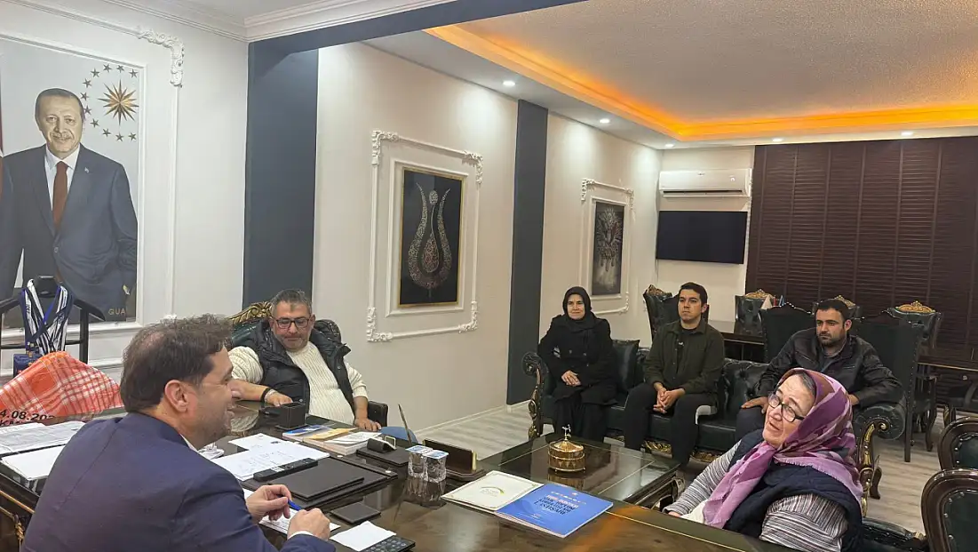 AK PARTİ TİRE’DE BULUŞMA