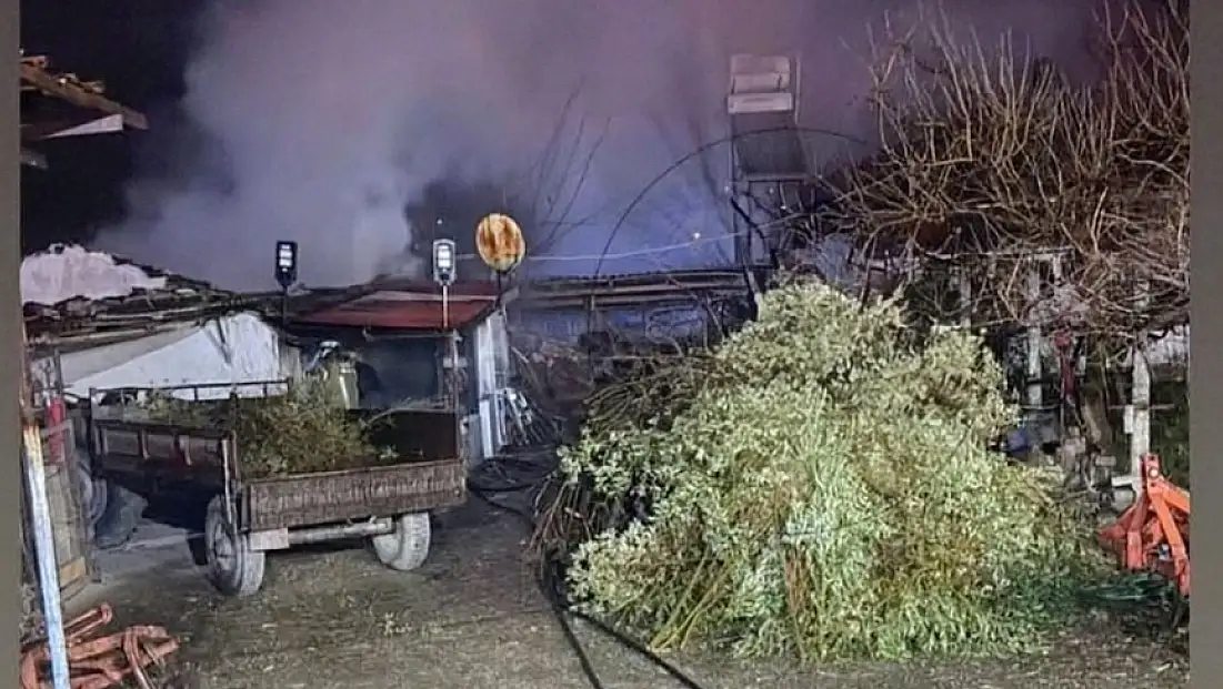 Evde yangın çıktı 1 kişi hayatını kaybetti