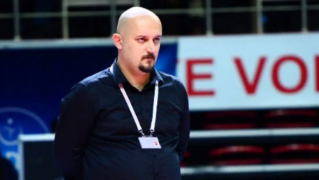 Göztepe’de teknik ayrılık: Ataman Güneyligil görevden ayrıldı