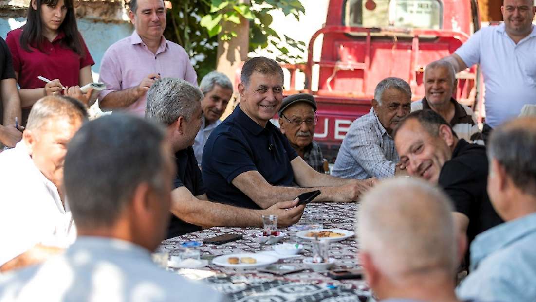 İzmir Büyükşehir Belediyesi’nden üreticiye 57 milyon liralık destek