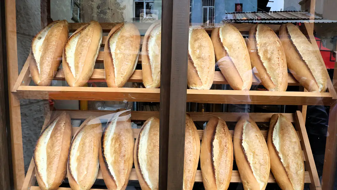 İzmir’de ekmeğe zam: 200 gram ekmek 17,50 lira oldu