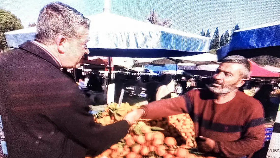 Perşembe Pazarı’nda Esnaf Nöbetinde: Aday Şerif Tekinkök Kapı Kapı Dolaşıyor
