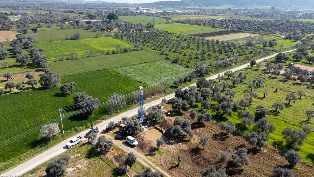 Tire ve Bayındır’a 16, Ödemiş ve Kiraz’a 13 yeni su kuyusu