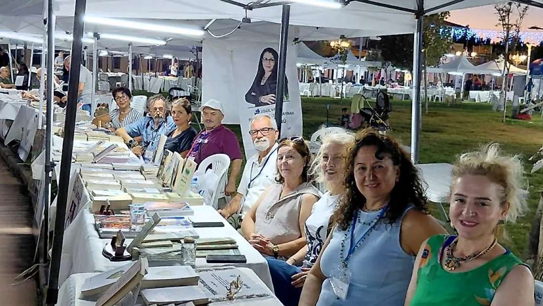 Torbalı Güz Kitap Günleri edebiyat tutkunlarını buluşturuyor