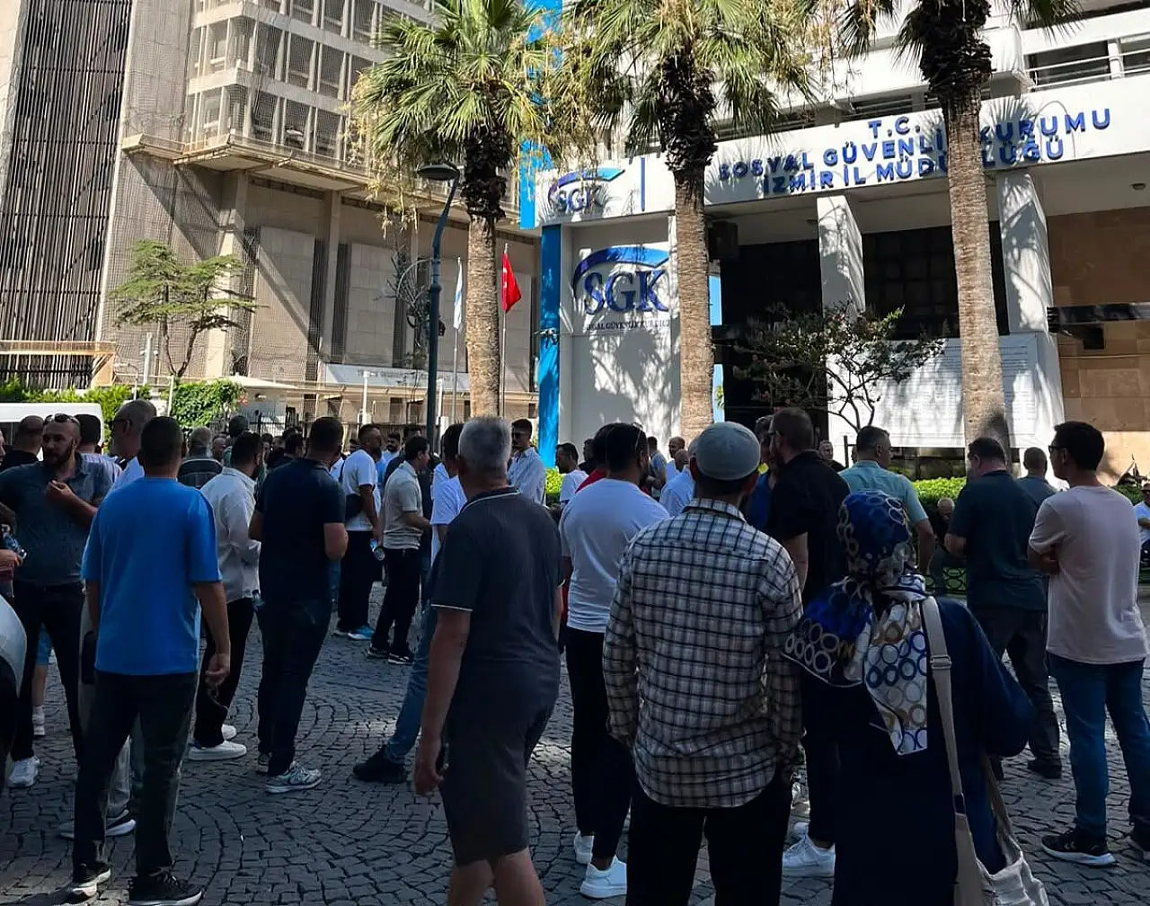 Servisçilerden 650 yeni S plaka ihalesine protesto