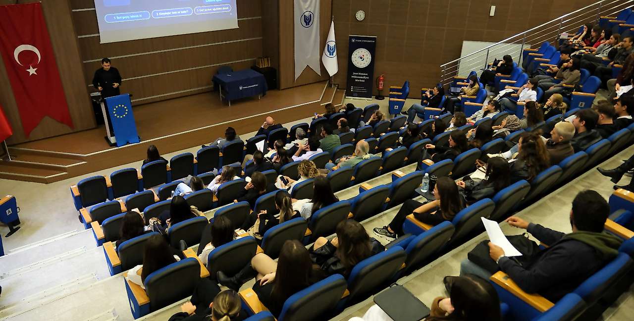 ESİAD ve Yaşar Üniversitesi geleceğin ulaşımını masaya yatırdı