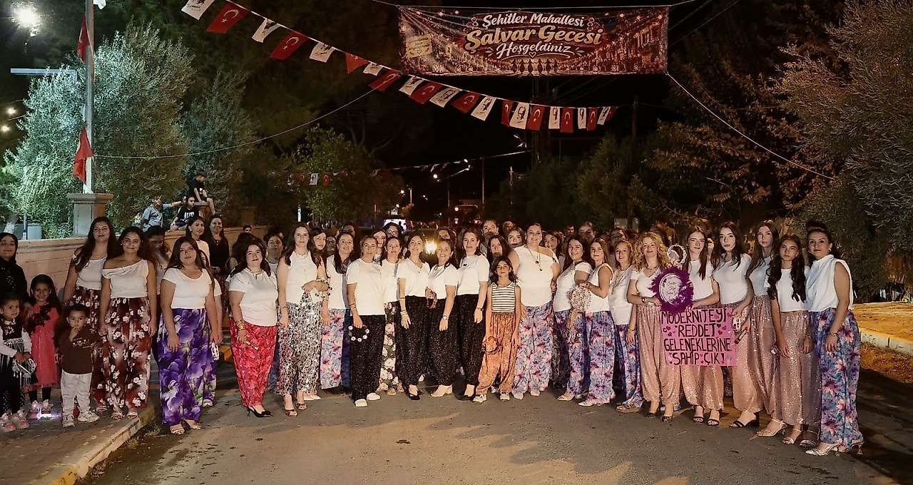 Şehitler'de, Şalvar Gecesi, çoşkusu