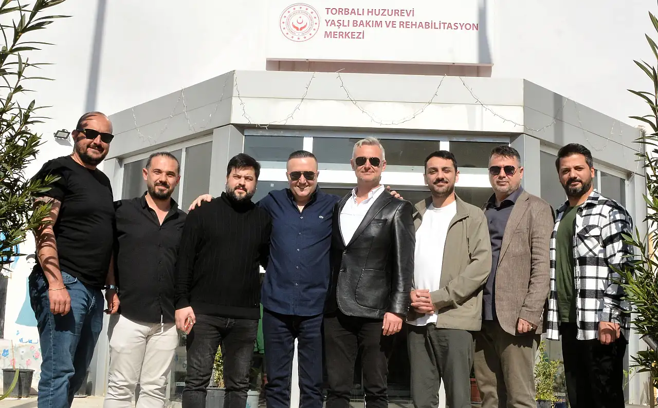 Torbalı Huzurevi'nde moral dolu konser