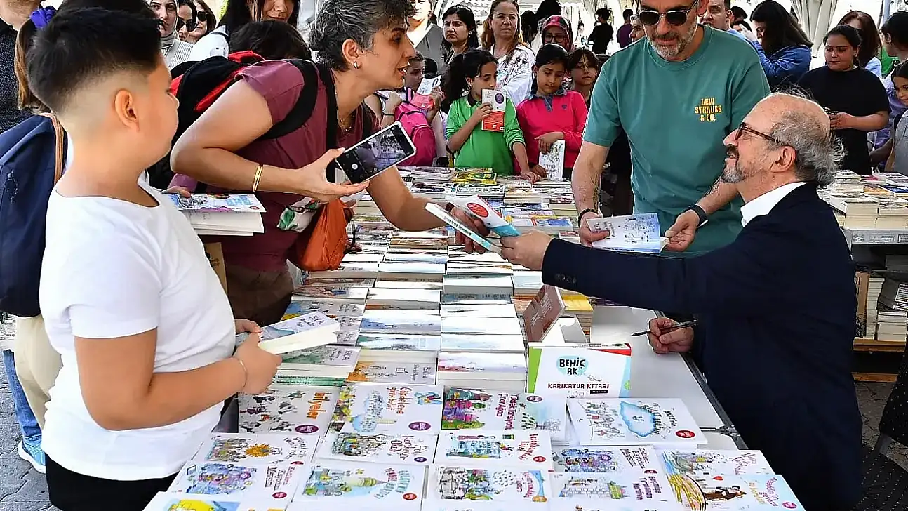 5. İzmir Kitap Fuarı başladı