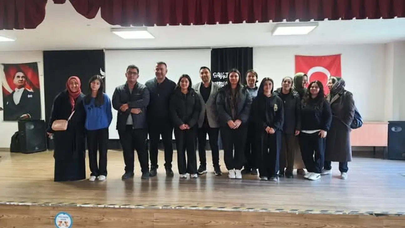 BAYINDIR'DA 'DİLİMİZİN ZENGİNLİKLERİ' YARIŞMASI SONUÇLANDI