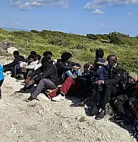 47 düzensiz göçmen yakalandı ve kurtarıldı