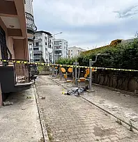 Cam silerken 4. kattan düşen adam hayatını kaybetti