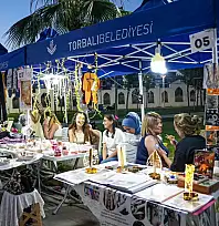 Torbalı'da Gece Pazarı açıldı