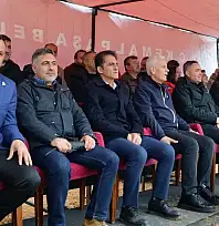 Yağmura karşın 20 bin kişi katıldı: Akalan'da boğa güreşleri festivali coşkusu