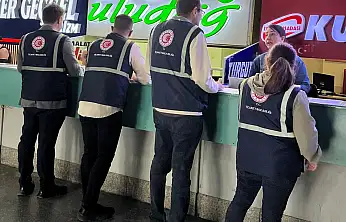 Bayram öncesi sıkı denetim: İzmir'de otogar ve hallerde ceza yağdı