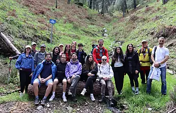 Efes Mimas Yolu'nda 180 kişilik bahar yürüyüşü