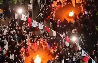 Hıdırellez Torbalı'da binlerce kişinin katıldığı şenlikle kutlandı