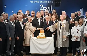 İzmir'de çeyrek asırlık gurur: İEÜ 25 yaşında