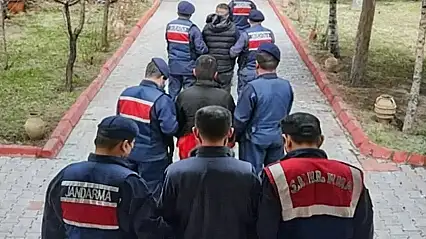 Torbalı'da lisede saldırı iddiası: 8 öğrenci gözaltına alındı