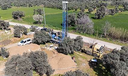 Tire ve Bayındır'a 16, Ödemiş ve Kiraz'a 13 yeni su kuyusu