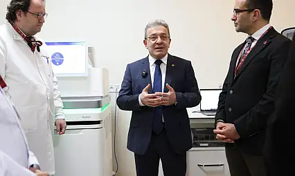 Üniversite hastaneleri arasında bir ilk: NOVASEQ 6000 DEÜ'de