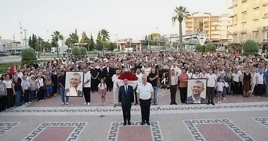 Başkan Demir ve 5 bini aşkın partili YENİ Parti'ye geçti
