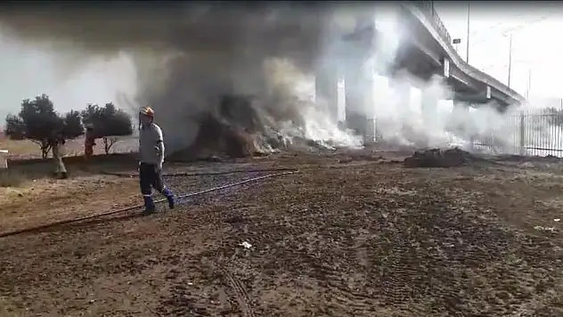 KÖPRÜ ALTINDA UYUŞTURUCU İÇİP YANGIN ÇIKARDILAR