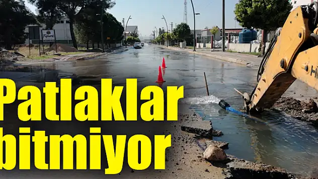 Ana şebeke borusu patladı