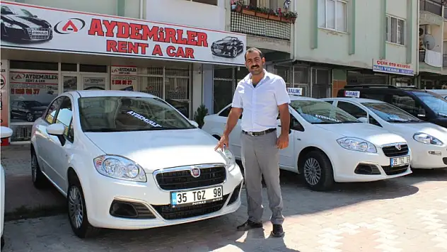 Arabayı da, şoförü de kiralayın