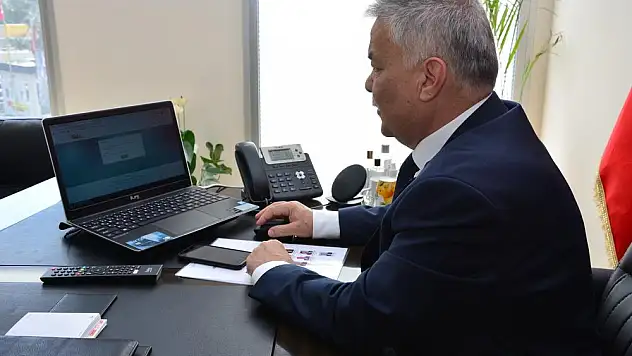 Askıda Genç Bilet'e bir destek de Başkan Tekin'den