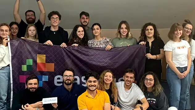 Ayrancılar Gençlik Merkezi, ülke ülke geziyor!