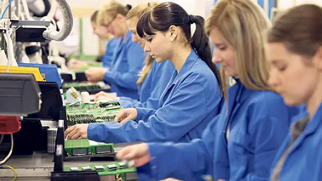 Bakan açıkladı… Yüz binlerce işverene iyi haber!