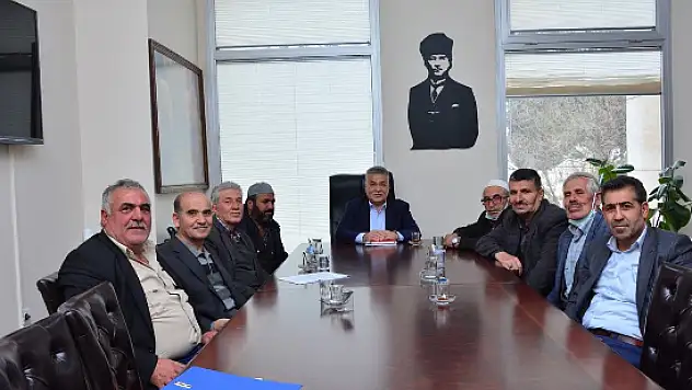 Başkan Tekin, mahallelerin sorunları için mesaide