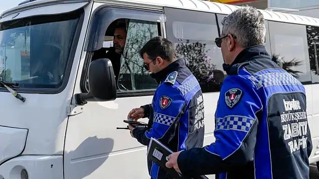 Bayram öncesi denetimler arttı: Binlerce araca ceza