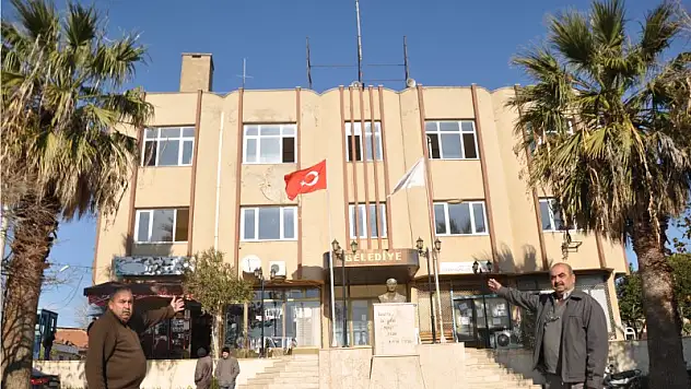 Bir gecede üç baz istasyonu kuruldu