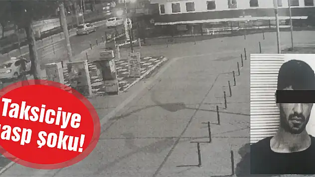 Boğazına bıçağı dayayıp, parasını gasp etti