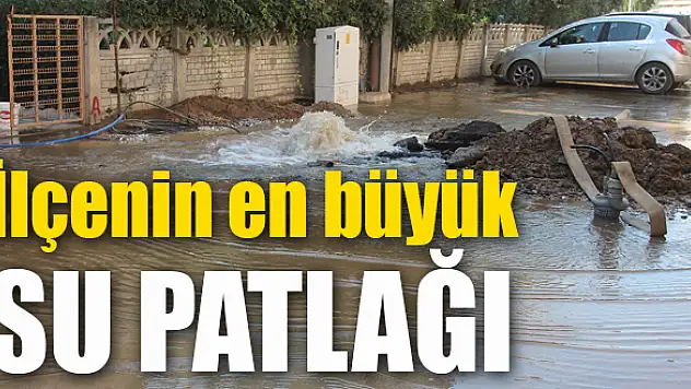 Boru patladı her yer göl oldu