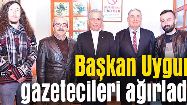 Çalışan gazeteciler günü unutulmadı