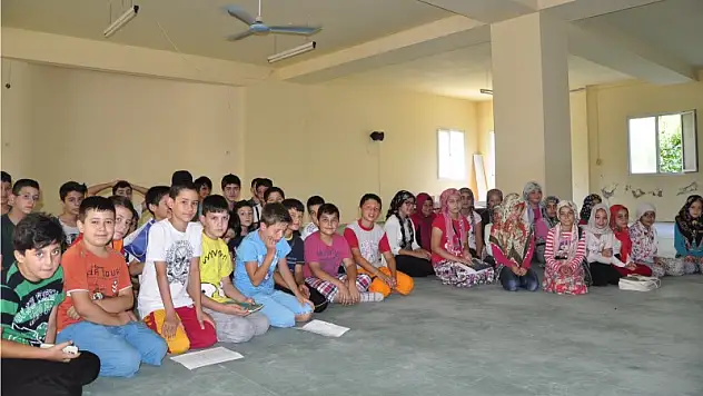 Camiler cıvıl cıvıl