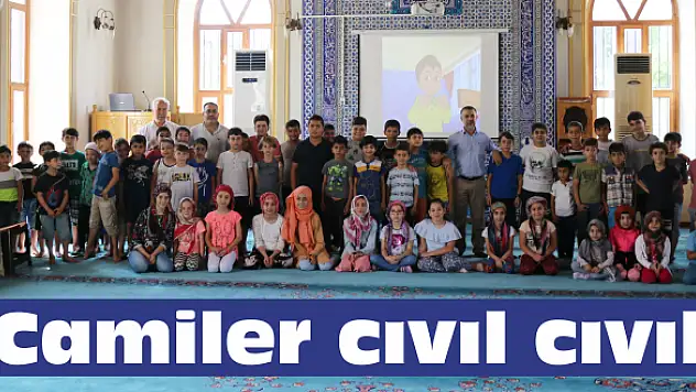 'Camiler çocukla dolsun, ahlakı kur'an olsun'