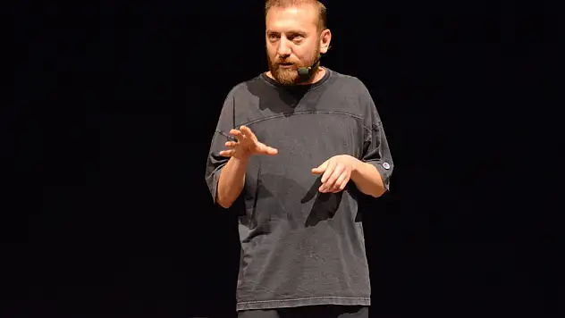 Cihan Talay, Torbalı'yı gülmekten kırdı geçirdi