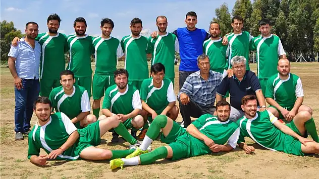 Dirmil, Karakuyu'ya bileniyor