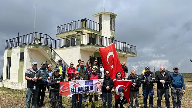 Efe Dağcılık'tan 19 Mayıs'a özel yürüyüş