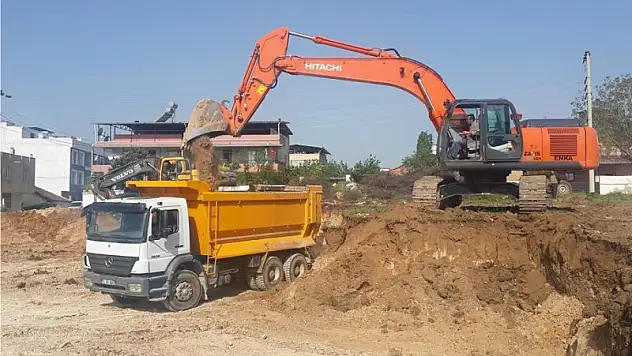 Eğitimde bina sorununa neşter