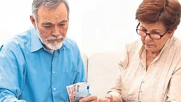 Emekliye yüzde 5.52 zam