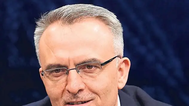 En düşük memur maaşı 3 bin 50 lira oluyor