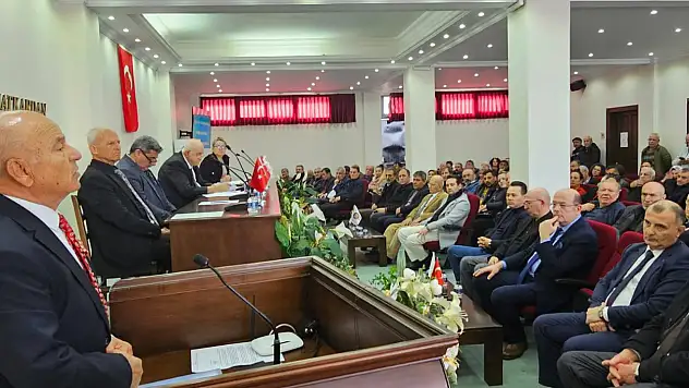 Esnaf kefalet kooperatifinde Başkan Semih Canbeldek yeniden seçildi