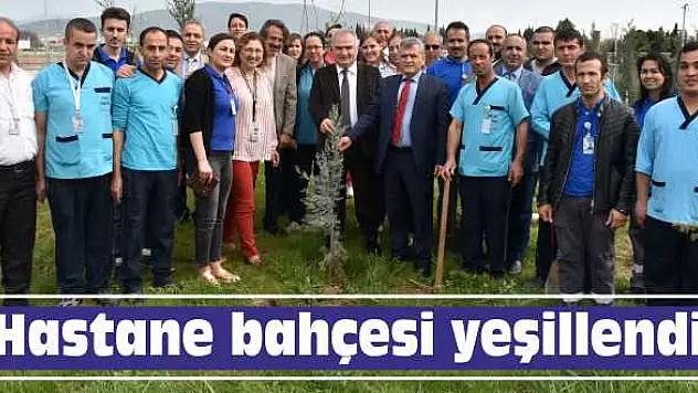Hastane bahçesi yeşillendi
