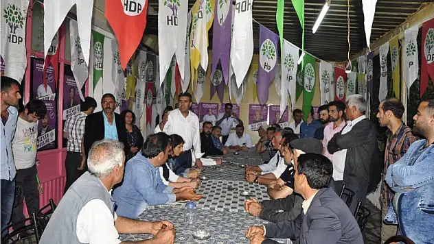 HDP konvoyuna saldırı: 6 yaralı