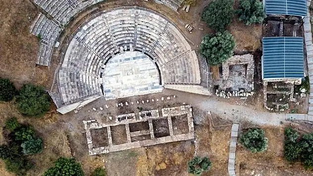 Helenistik Tiyatro gün yüzüne çıkıyor